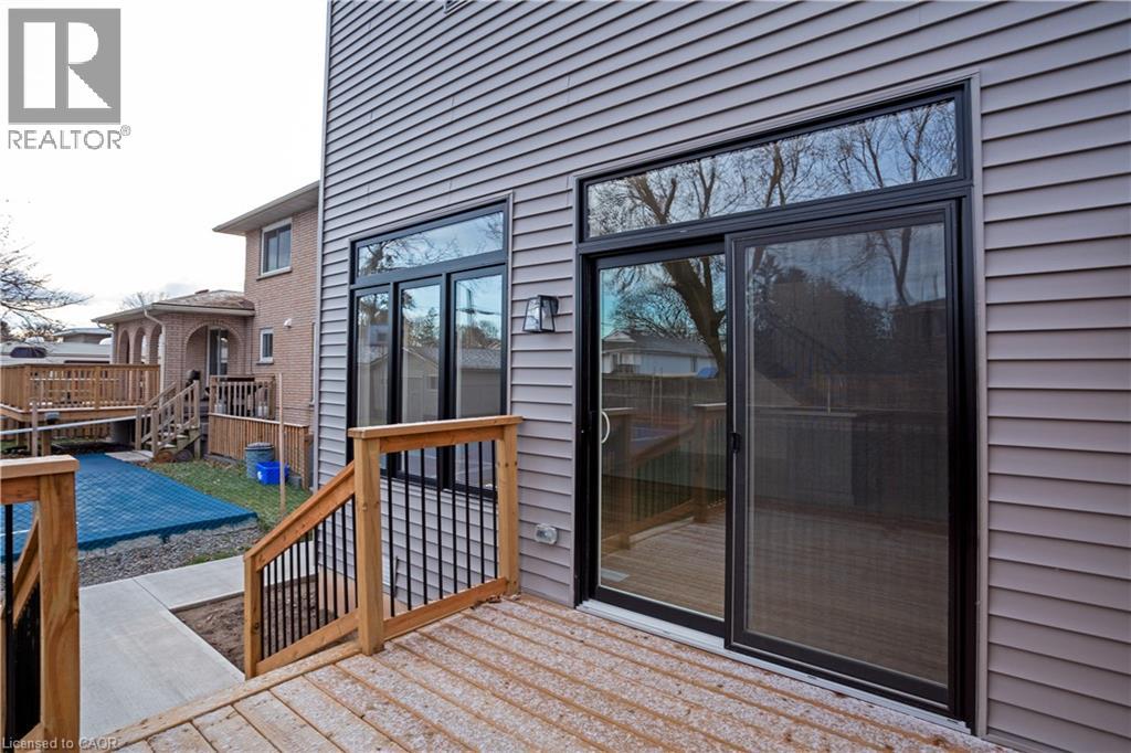 31 DANA Drive, Hamilton, Ontario, L9A3H7 — Photo 28