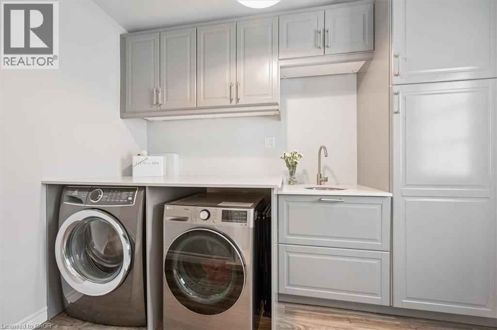 87 LYDIA Street, Kitchener, Ontario, N2H1V6 — Photo 16