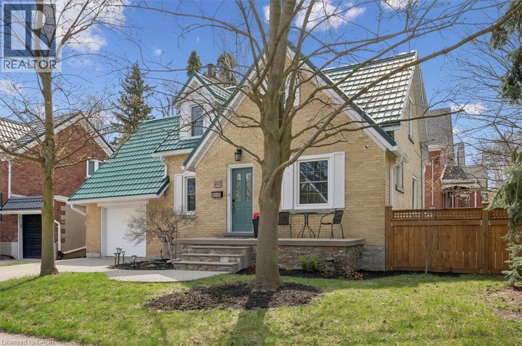 87 LYDIA Street, Kitchener, Ontario, N2H1V6 — Photo 3