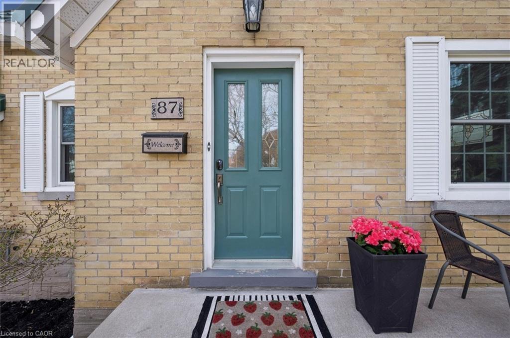 87 LYDIA Street, Kitchener, Ontario, N2H1V6 — Photo 4