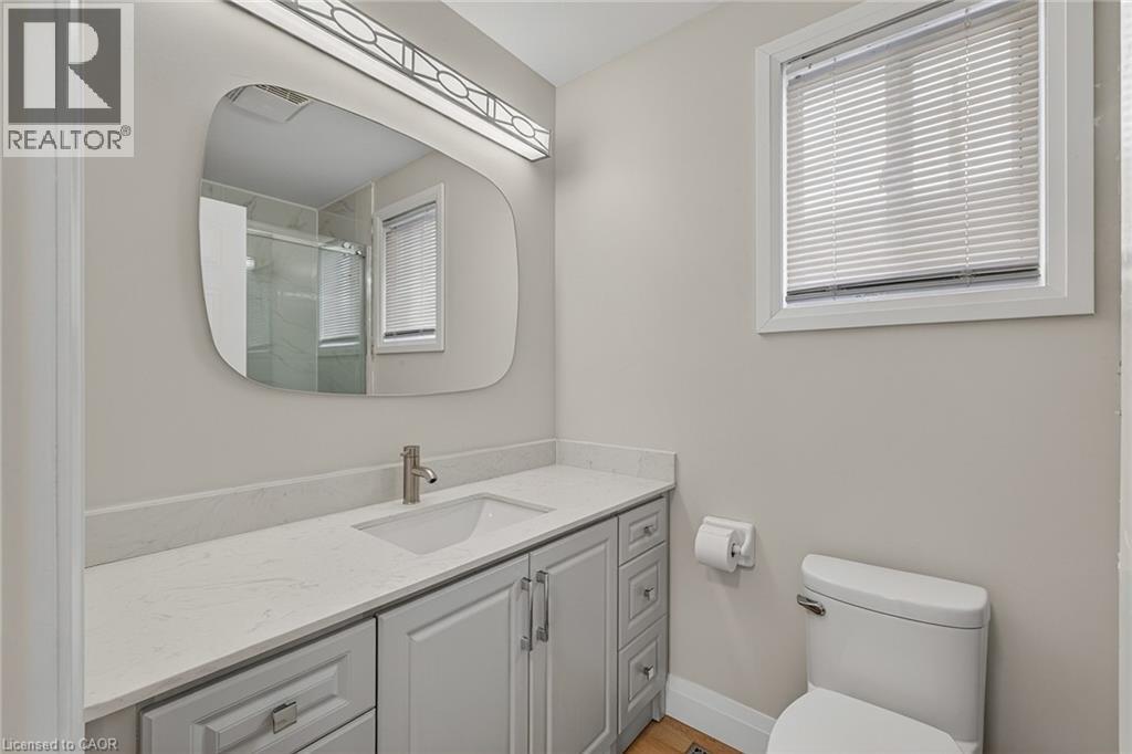 101 ANASTASIA Crescent, Brantford, Ontario, N3P2A8 — Photo 13