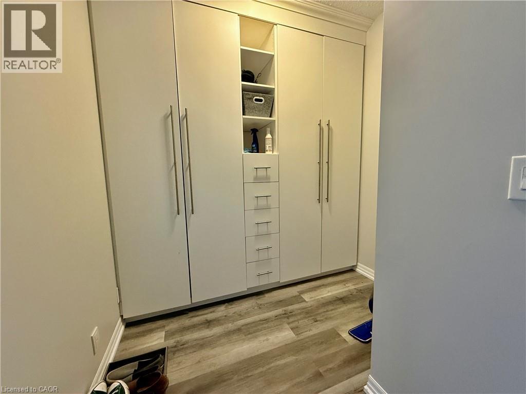 1940 IRONSTONE Drive Unit# 317, Burlington, Ontario, L7L0E7 — Photo 10