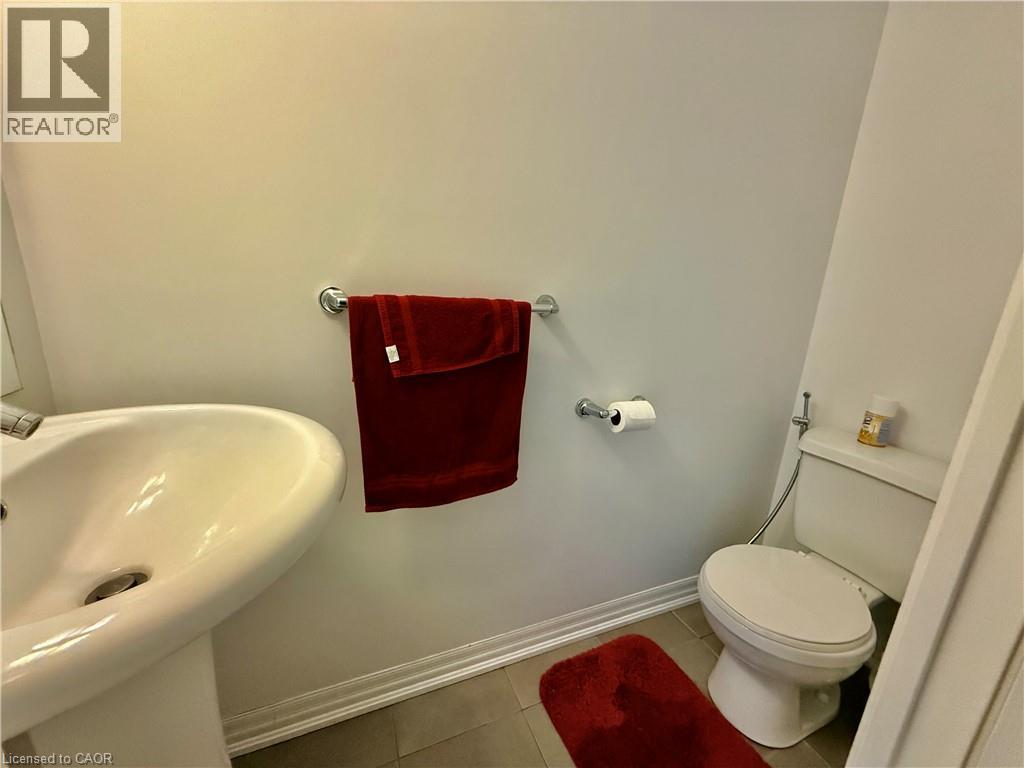 1940 IRONSTONE Drive Unit# 317, Burlington, Ontario, L7L0E7 — Photo 9