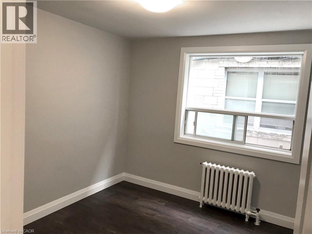 273 LAKESHORE Road E Unit# 1, Mississauga, Ontario, L5G1G8 — Photo 5