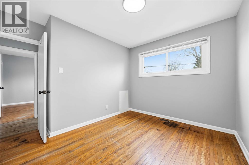 1010 MEIGHEN CRESCENT, Sarnia, Ontario, N7S1A8 — Photo 19