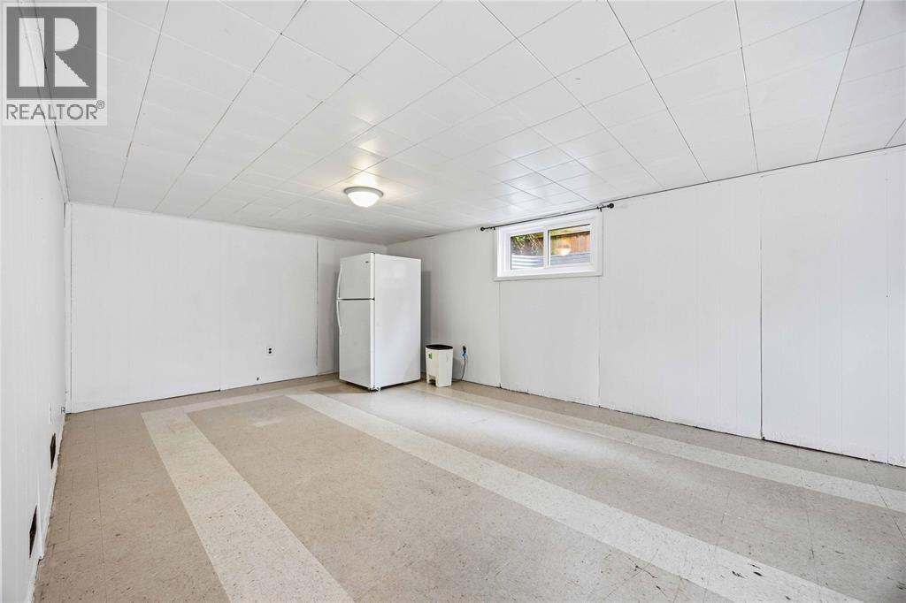1010 MEIGHEN CRESCENT, Sarnia, Ontario, N7S1A8 — Photo 21