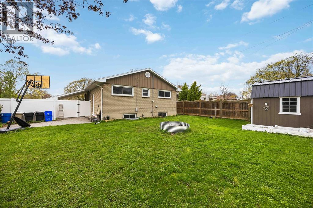 1010 MEIGHEN CRESCENT, Sarnia, Ontario, N7S1A8 — Photo 32