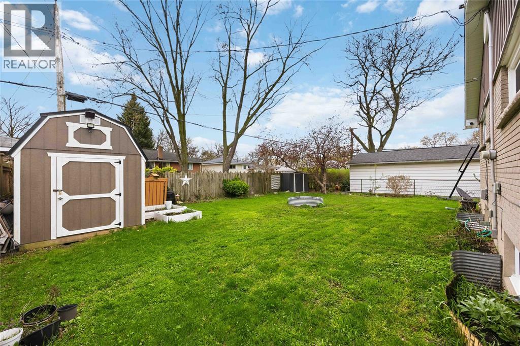 1010 MEIGHEN CRESCENT, Sarnia, Ontario, N7S1A8 — Photo 35
