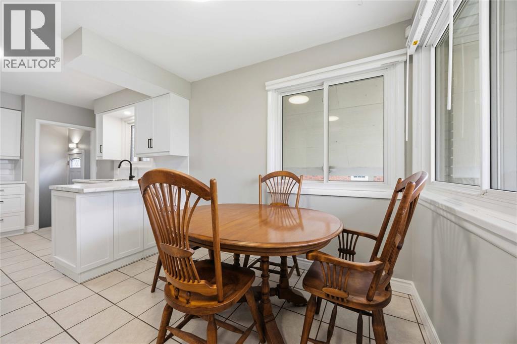 1010 MEIGHEN CRESCENT, Sarnia, Ontario, N7S1A8 — Photo 8