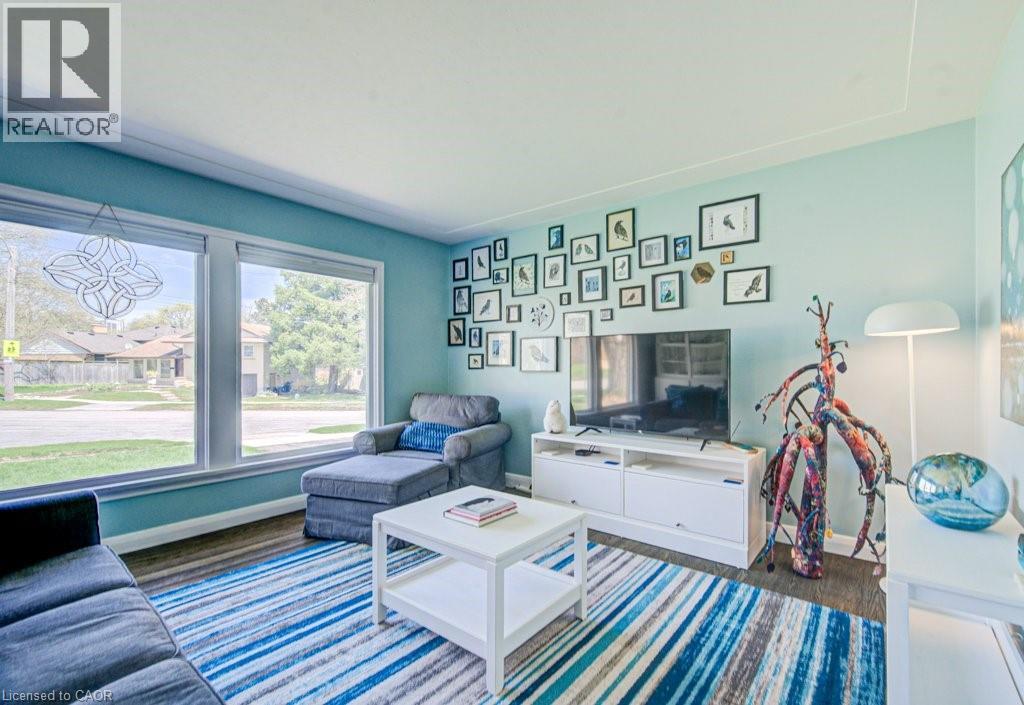 549 DUNBAR Road, Kitchener, Ontario, N2M2X1 — Photo 10