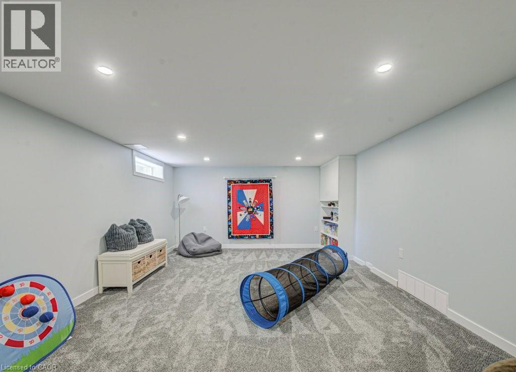 549 DUNBAR Road, Kitchener, Ontario, N2M2X1 — Photo 31