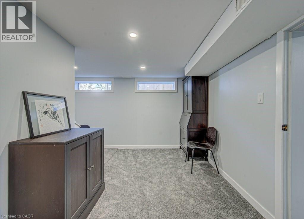 549 DUNBAR Road, Kitchener, Ontario, N2M2X1 — Photo 33