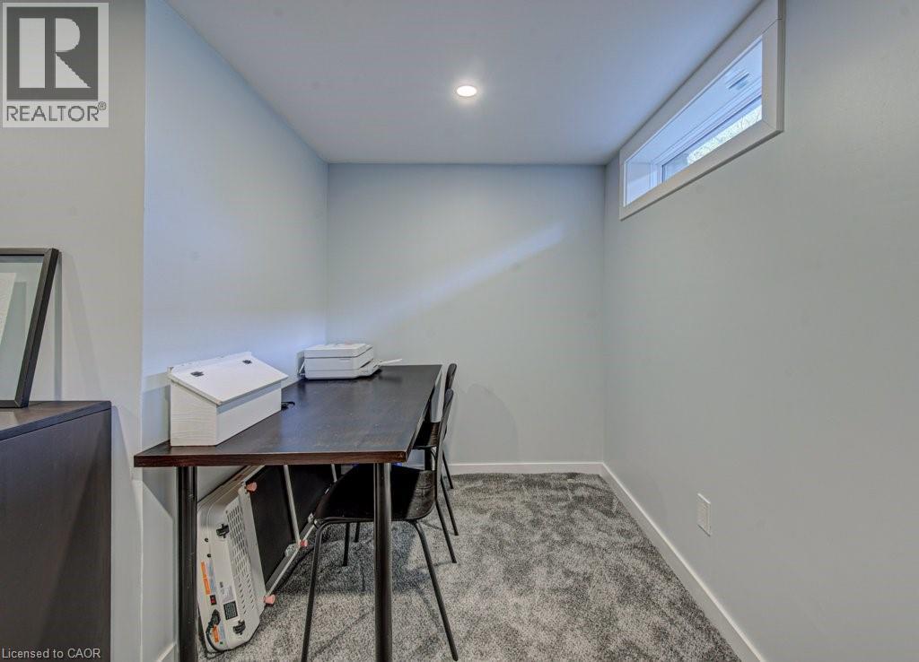 549 DUNBAR Road, Kitchener, Ontario, N2M2X1 — Photo 34