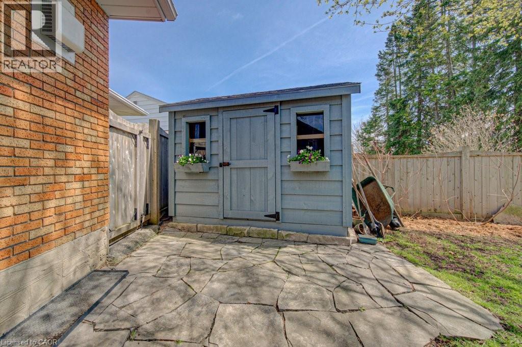 549 DUNBAR Road, Kitchener, Ontario, N2M2X1 — Photo 39
