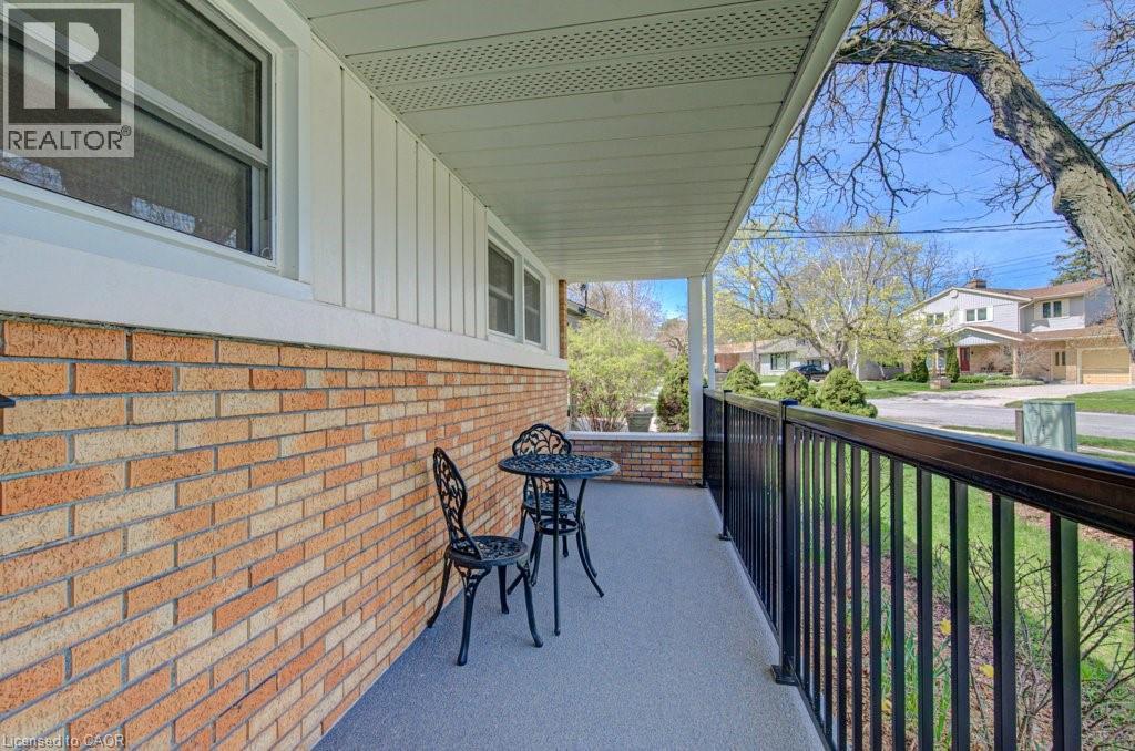 549 DUNBAR Road, Kitchener, Ontario, N2M2X1 — Photo 6