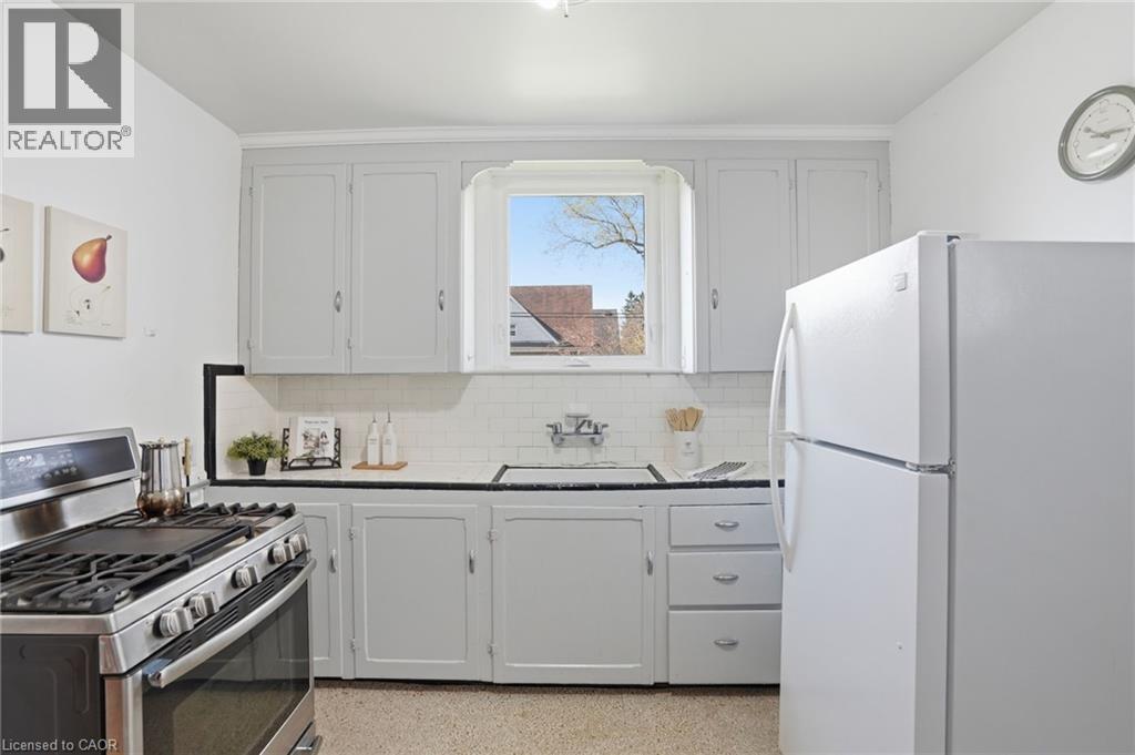 123 LONGWOOD Road N, Hamilton, Ontario, L8S3V8 — Photo 15