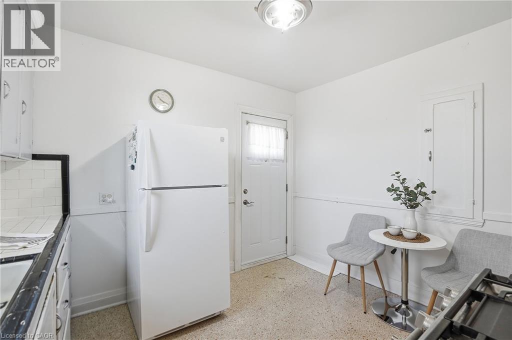 123 LONGWOOD Road N, Hamilton, Ontario, L8S3V8 — Photo 18