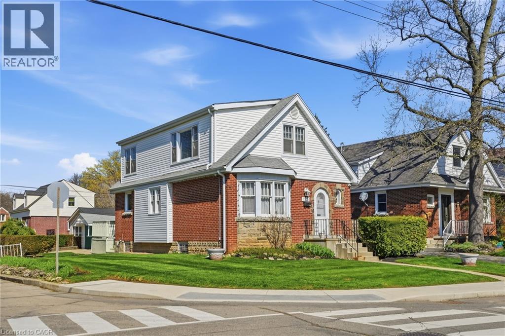 123 LONGWOOD Road N, Hamilton, Ontario, L8S3V8 — Photo 2