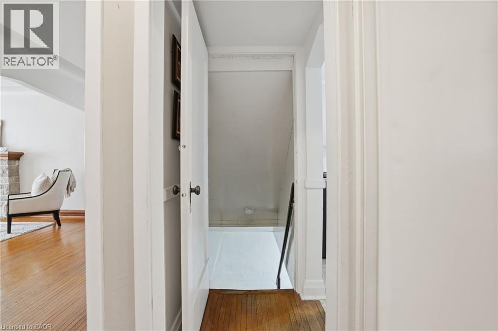 123 LONGWOOD Road N, Hamilton, Ontario, L8S3V8 — Photo 30