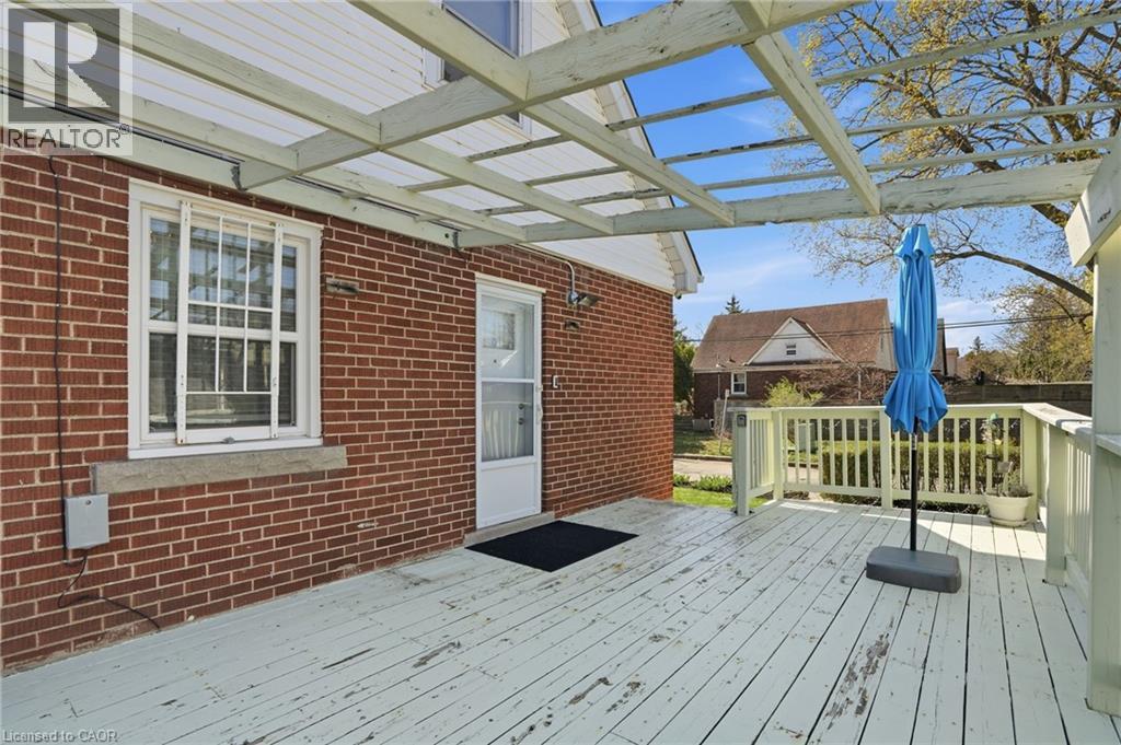 123 LONGWOOD Road N, Hamilton, Ontario, L8S3V8 — Photo 35