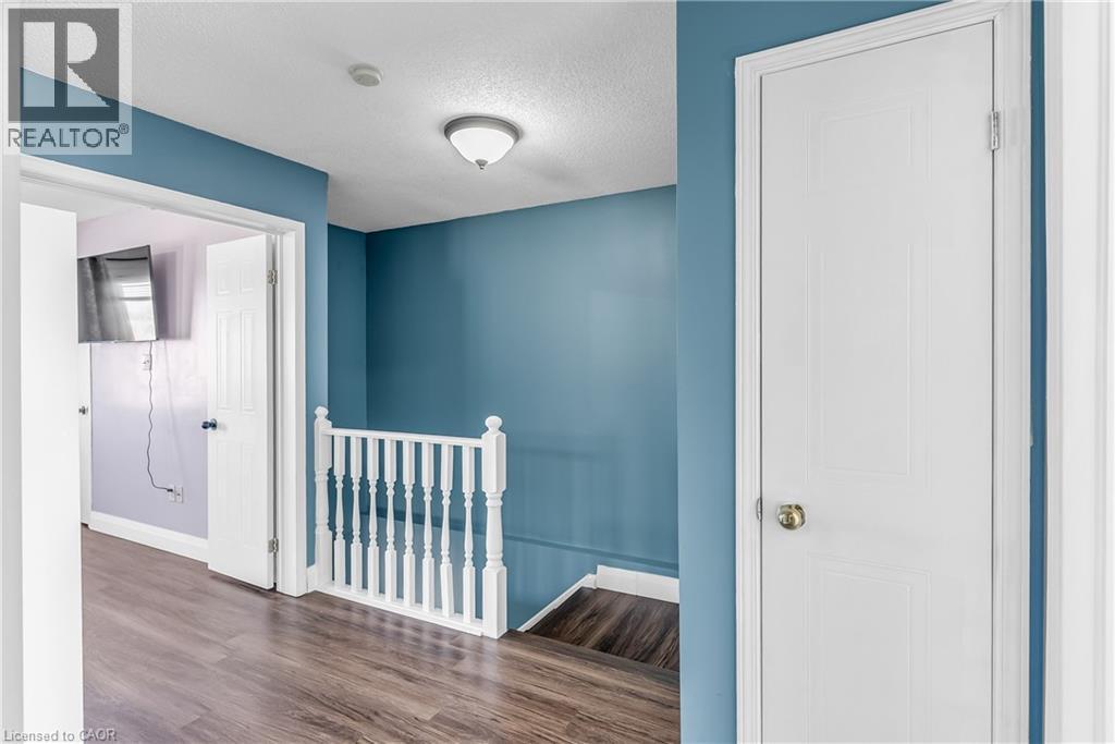 67 ORCHID Crescent, Kitchener, Ontario, N2E3N4 — Photo 18