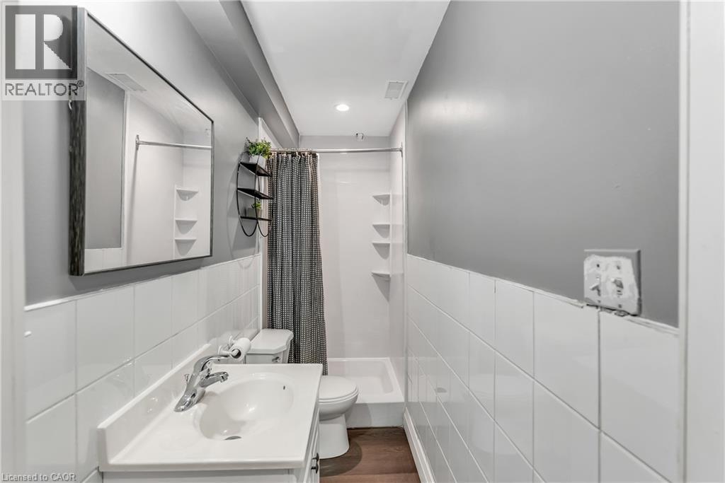 67 ORCHID Crescent, Kitchener, Ontario, N2E3N4 — Photo 31