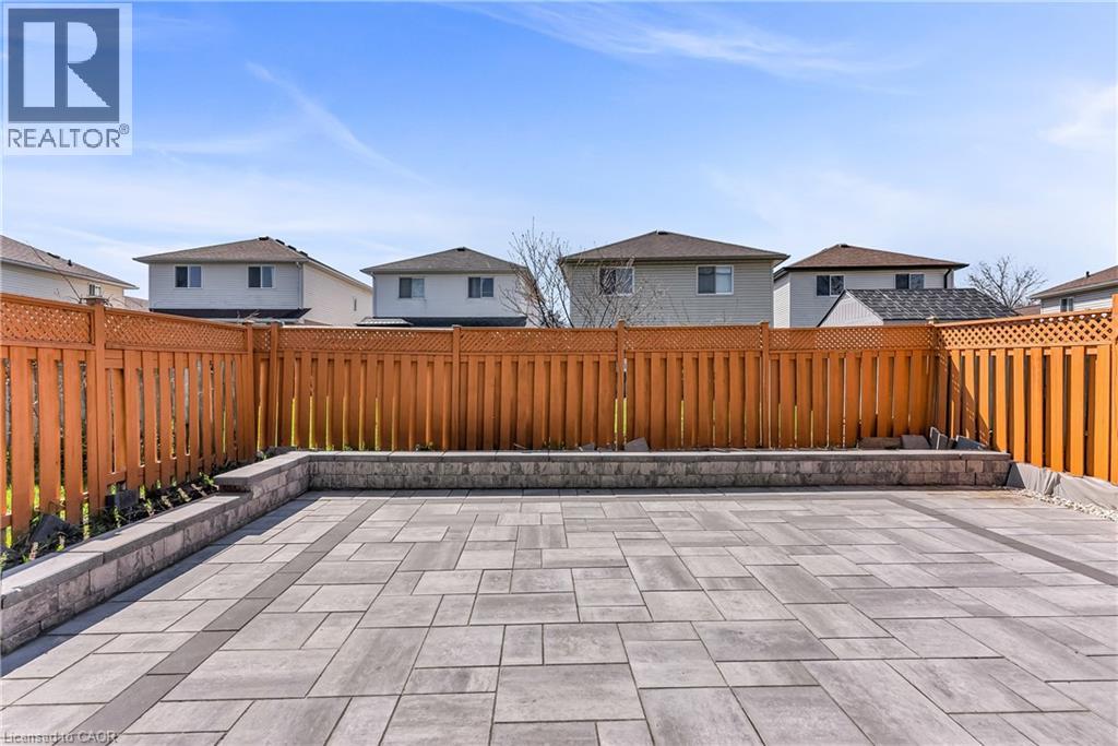 67 ORCHID Crescent, Kitchener, Ontario, N2E3N4 — Photo 34