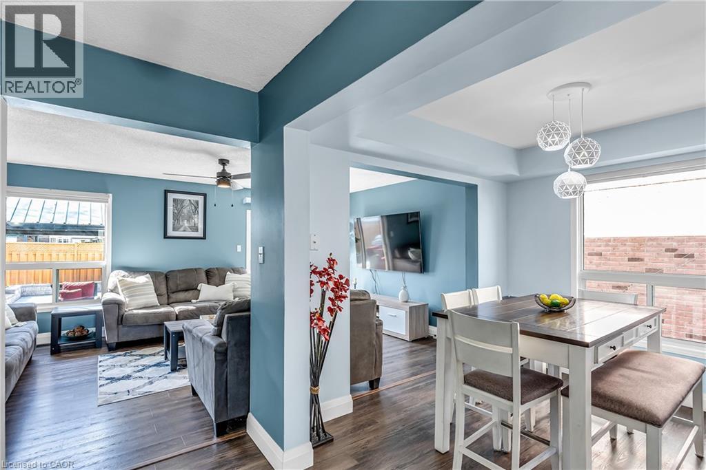 67 ORCHID Crescent, Kitchener, Ontario, N2E3N4 — Photo 6