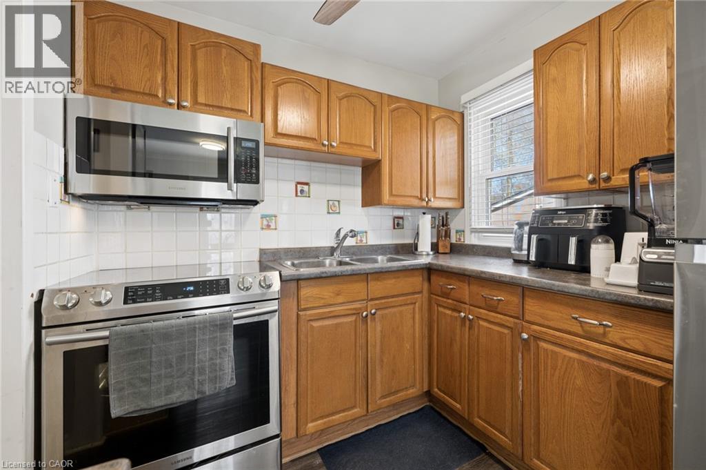 100 MEMORIAL Crescent, Guelph, Ontario, N1H6B9 — Photo 11