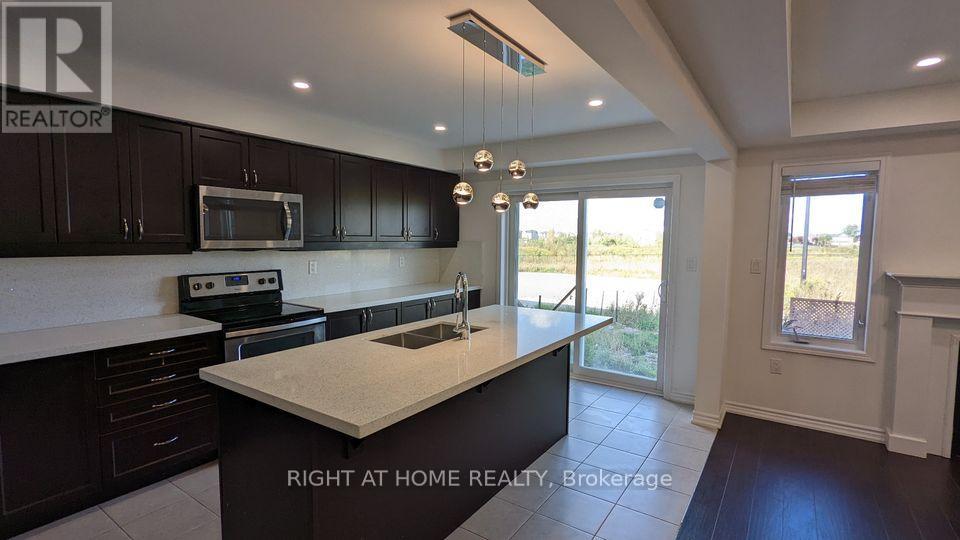 686 LAKING TERRACE, Milton (CL Clarke), Ontario, L9T0Y8 — Photo 11