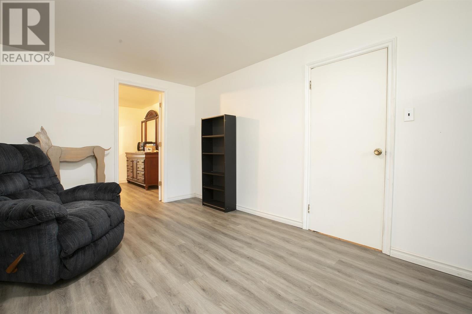 2 Winfield DR, Sault Ste. Marie, Ontario, P6C2M9 — Photo 39