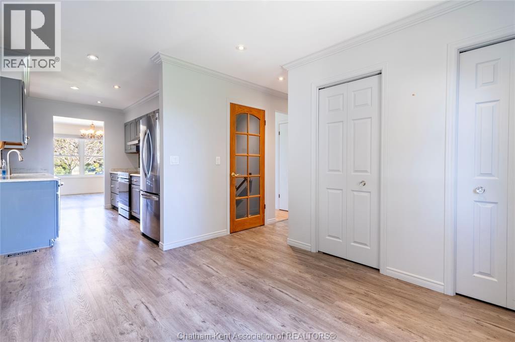 6121 Emerson AVENUE, Comber, Ontario, N0P1J0 — Photo 15