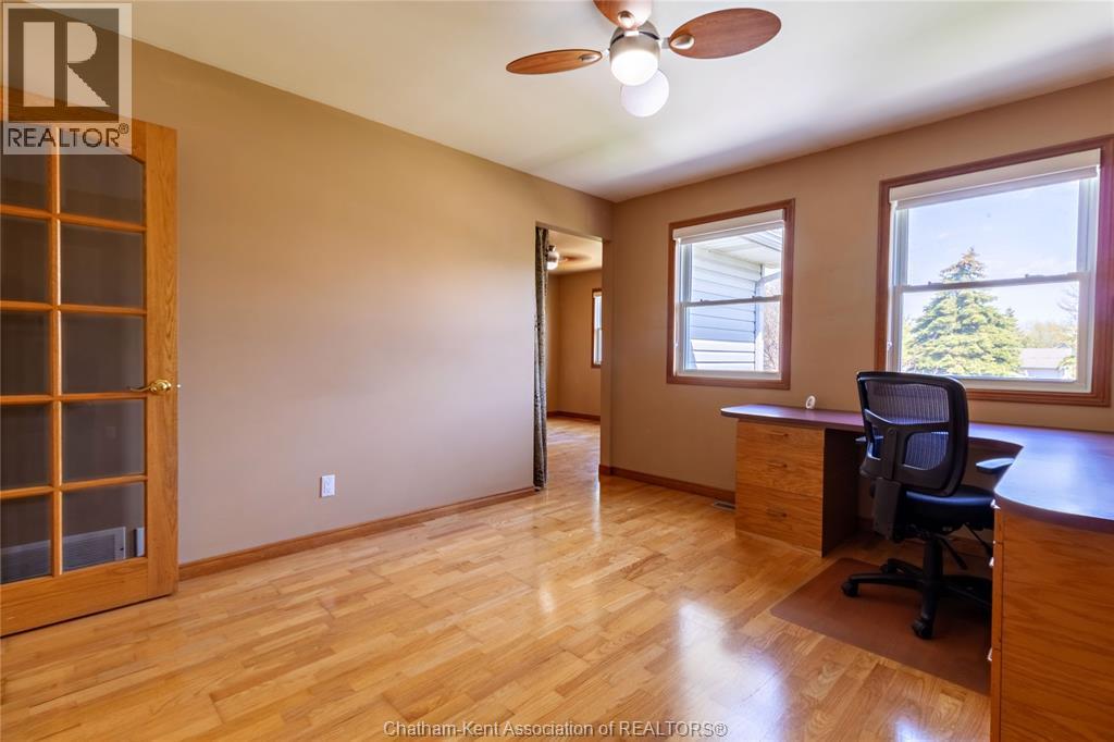 6121 Emerson AVENUE, Comber, Ontario, N0P1J0 — Photo 20