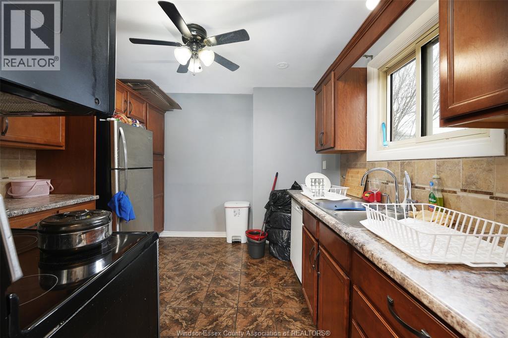 3598 RANKIN AVENUE, Windsor, Ontario, N9E3C5 — Photo 18