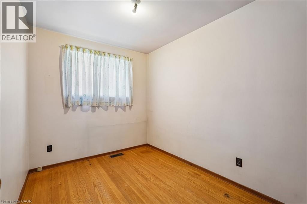 547 QUEBEC Street, Hamilton, Ontario, L8H6V3 — Photo 7