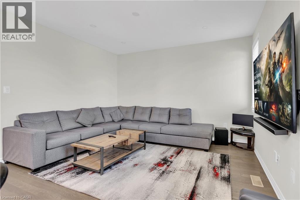 661 DOON SOUTH Drive, Kitchener, Ontario, N2P0H5 — Photo 10