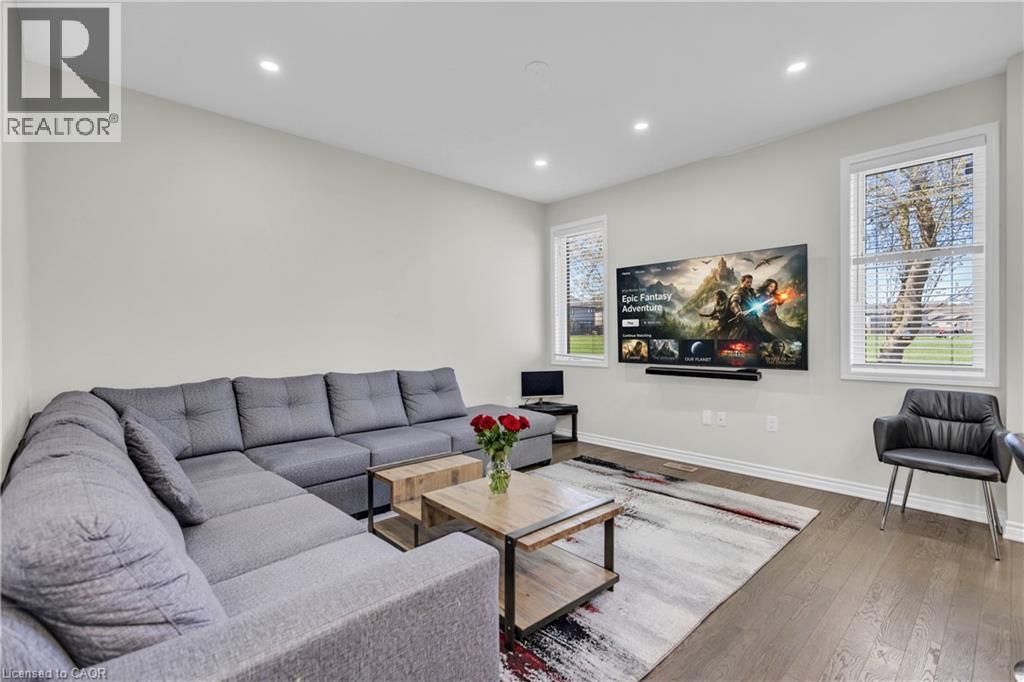 661 DOON SOUTH Drive, Kitchener, Ontario, N2P0H5 — Photo 11