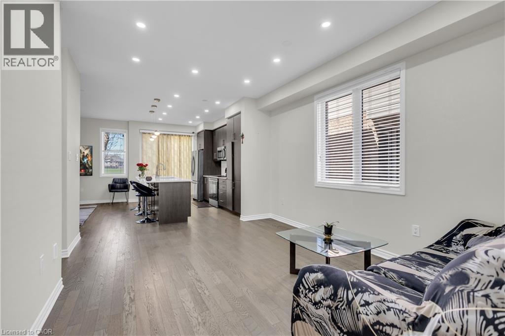 661 DOON SOUTH Drive, Kitchener, Ontario, N2P0H5 — Photo 14