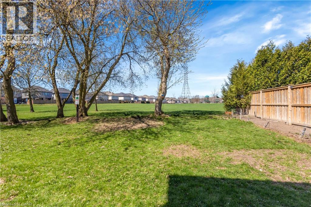 661 DOON SOUTH Drive, Kitchener, Ontario, N2P0H5 — Photo 36