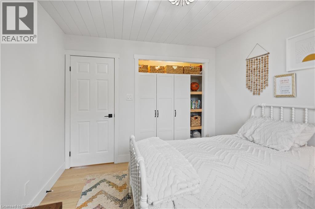 7 COLONIAL Crescent, Brantford, Ontario, N3R7M5 — Photo 26