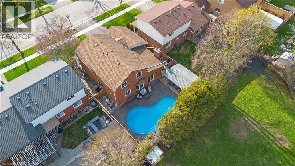 7 COLONIAL Crescent, Brantford, Ontario, N3R7M5 — Photo 49