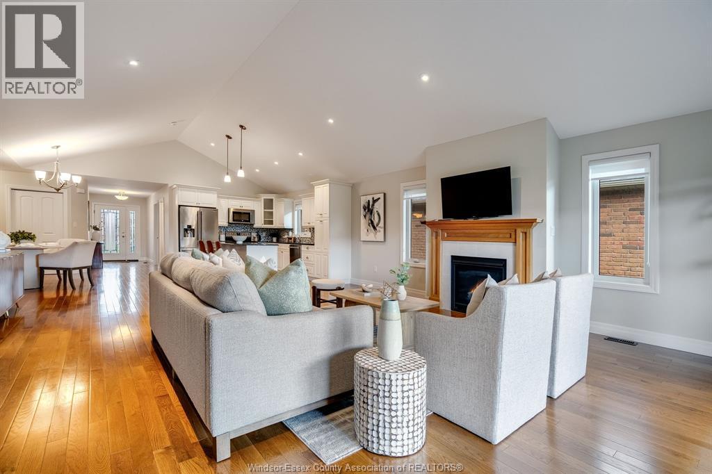 1181 Hayes, LaSalle, Ontario, N9H0G5 — Photo 11