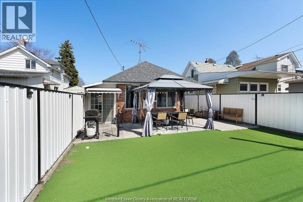 2219 MARENTETTE, Windsor, Ontario, N8X4E8 — Photo 24