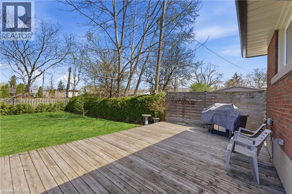 181 WOODSIDE Drive, St. Catharines, Ontario, L2T1X7 — Photo 24