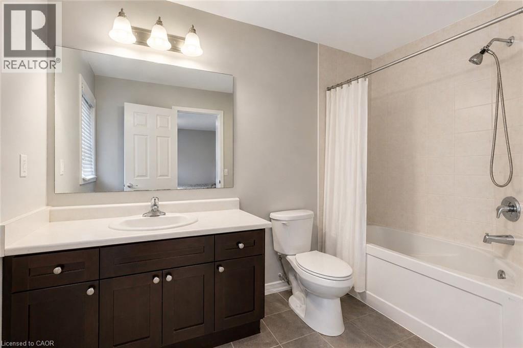 71 GLENVISTA Drive, Kitchener, Ontario, N2R0E3 — Photo 19