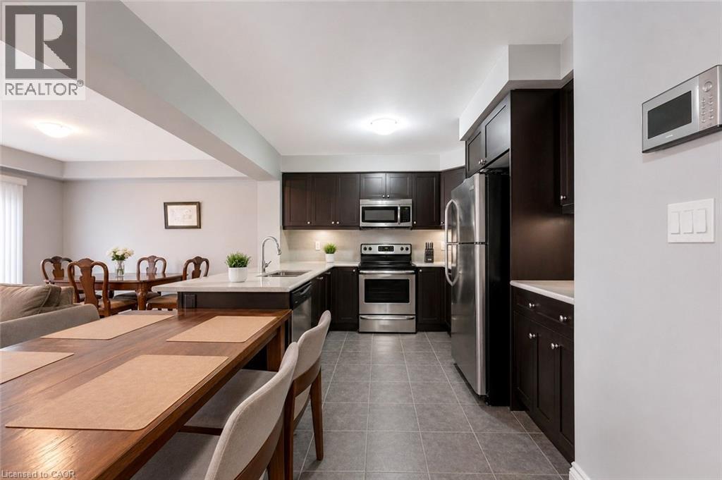 71 GLENVISTA Drive, Kitchener, Ontario, N2R0E3 — Photo 9