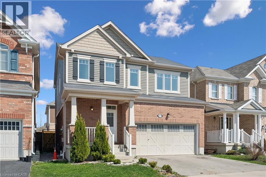 267 GROVEHILL Crescent, Kitchener, Ontario, N2R0K8 — Photo 3