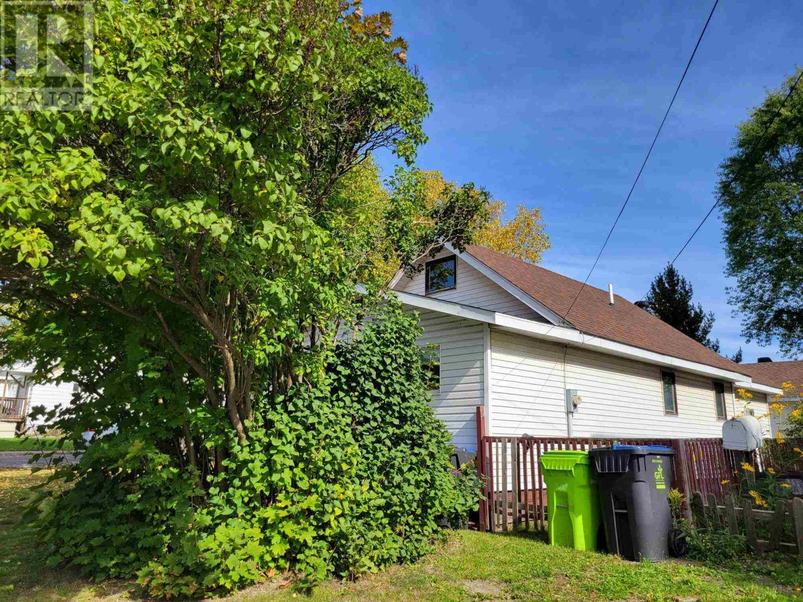 374 Bush ST, Sault Ste. Marie, Ontario, P6C3G9 — Photo 4