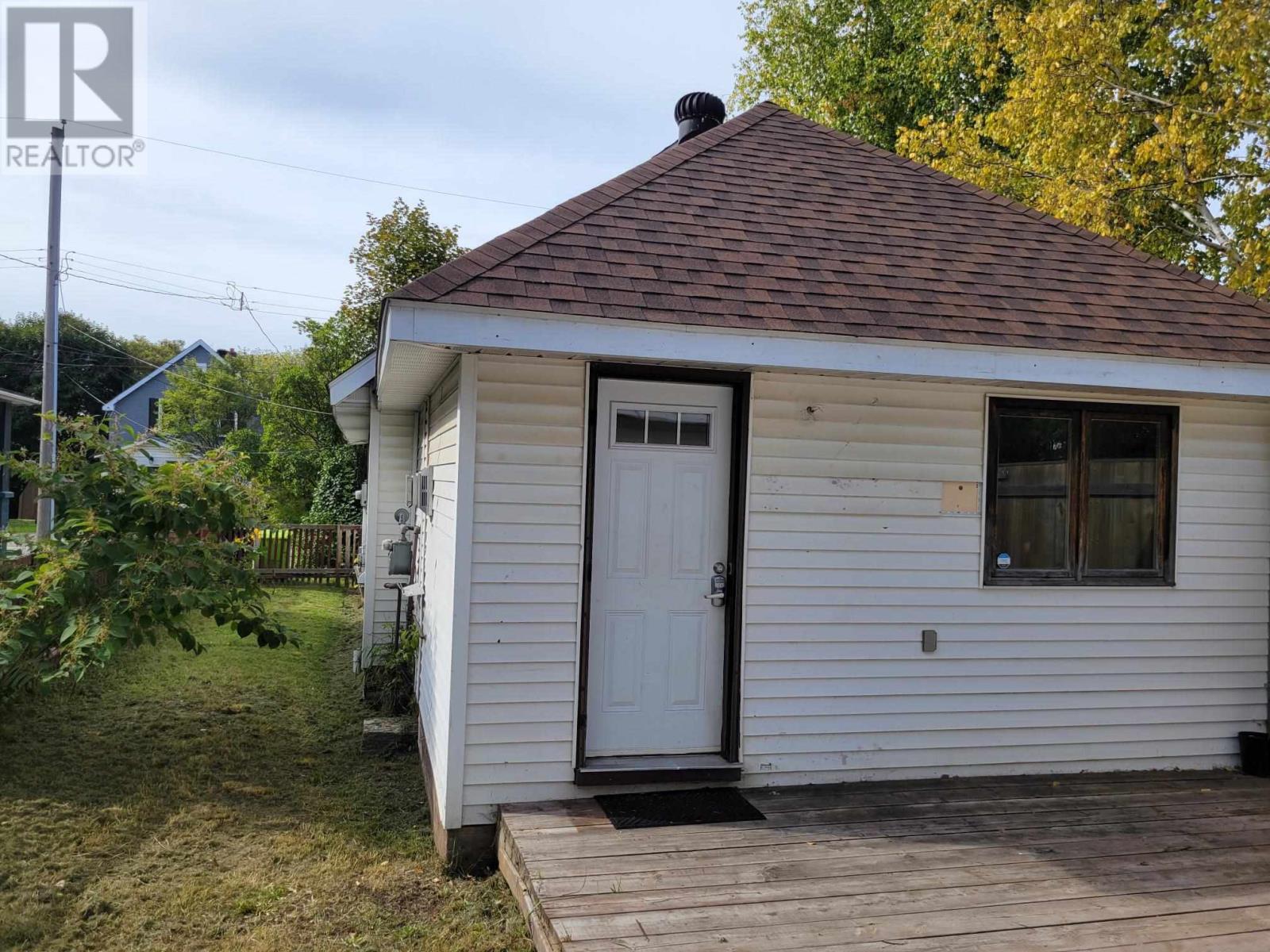 374 Bush ST, Sault Ste. Marie, Ontario, P6C3G9 — Photo 5