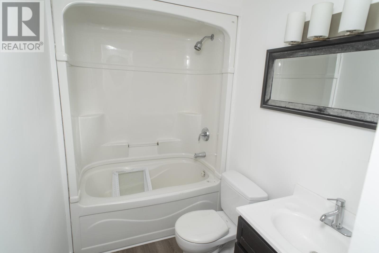 130 Hull Ave, Thunder Bay, Ontario, P7A6P1 — Photo 28